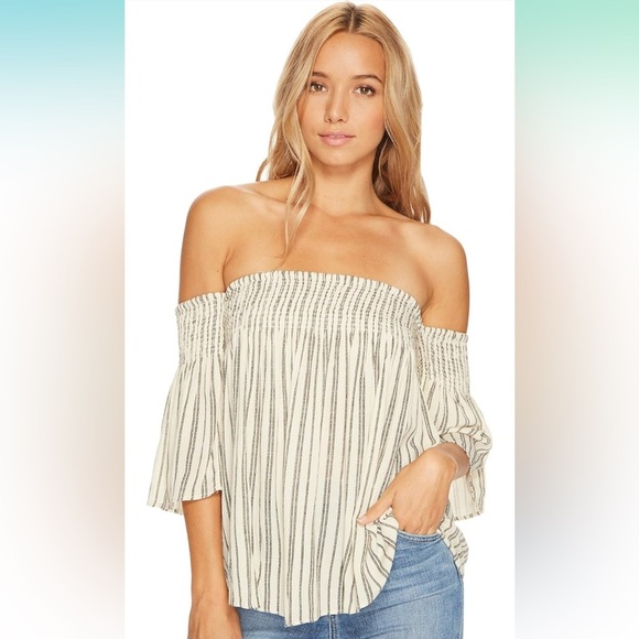 Billabong Beachy Off-Shoulder Cream and Black Top Boho Top Size Medium Tall In - Picture 1 of 9